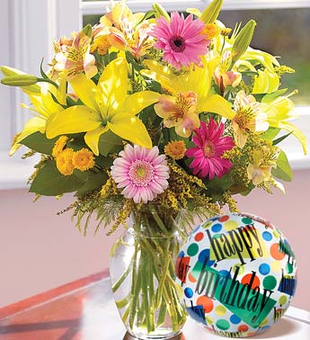 Happy Birthday (Vase of flowers)